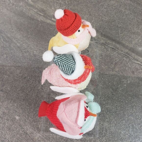 3pk Winter Birds Decorative Figurine Set Red/Pink - Target Wondershop 2021 - Picture 3 of 6